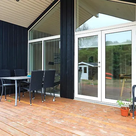 Holiday home 5 Person Holiday In Haarby