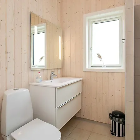 5 Person Holiday In Haarby Brunshuse
